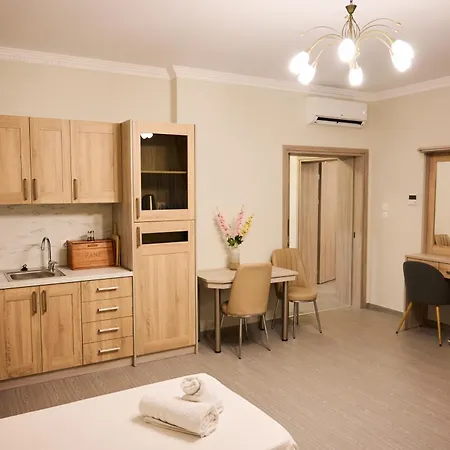 Famissi 3 4* Kalampáka