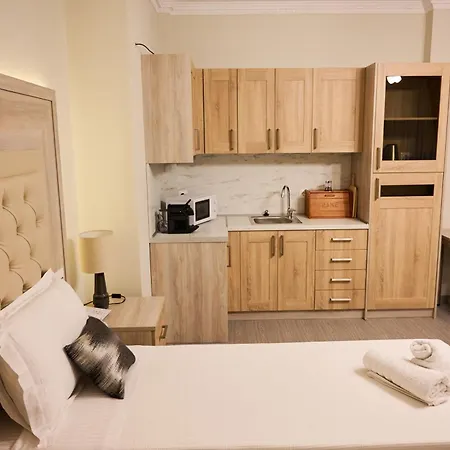 Aparthotel Famissi 3 4*