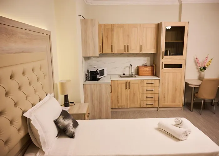 アパートホテル Famissi 3 4*