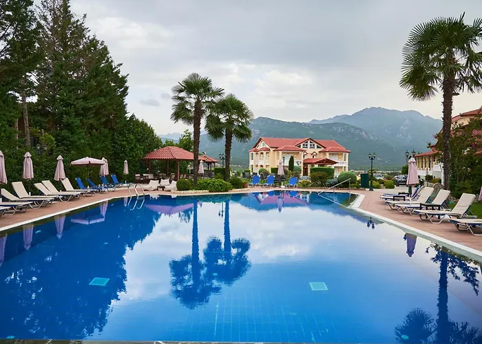 アパートホテル Famissi 3